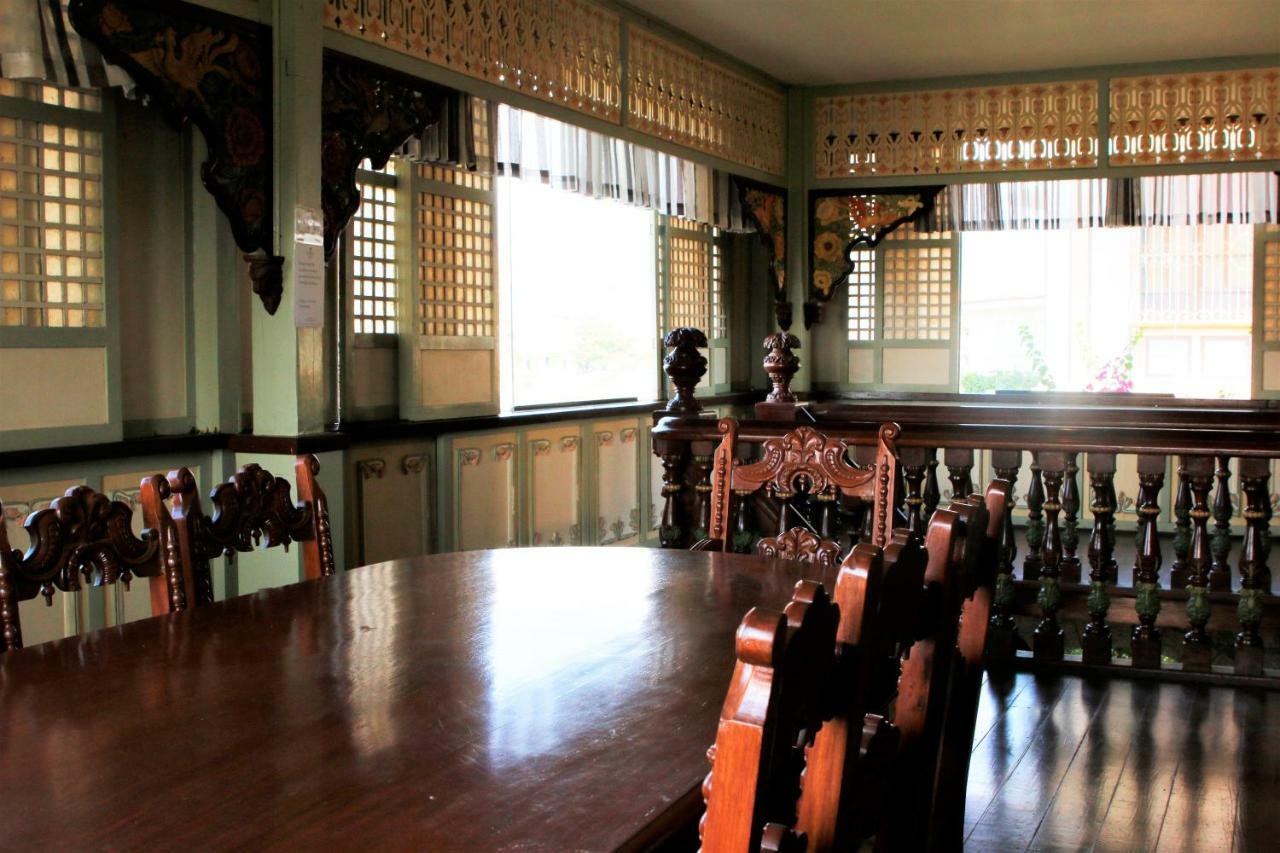 Las Casas Filipinas De Acuzar Bagac Exterior photo